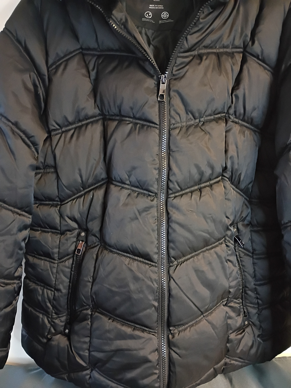 Nautica Black Quilted Puffer Coat with Faux Fur Collar - Picture 4 of 6
